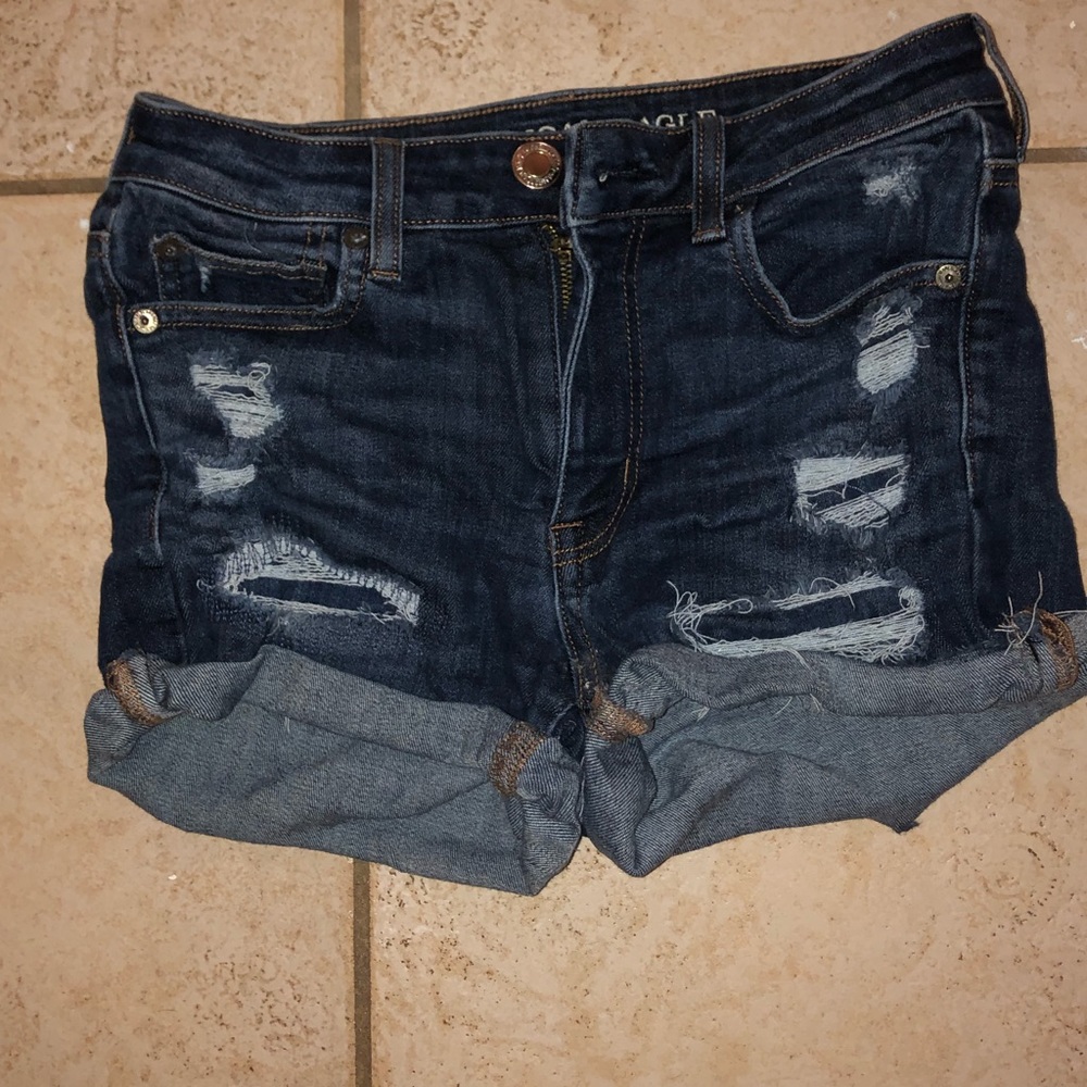 American eagle high rise Jean shorts 🧚🏽‍♀️